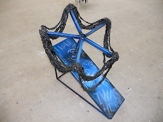 auction scene, Photo: Veronica Brovall